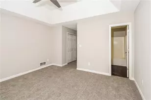 1522 Edgemoor Ln, Douglasville, GA 30134 - Photo 7