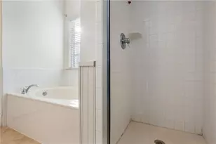 4100 Paces Walk SE, Atlanta, GA 30339 - Photo 19