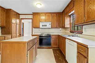 4113 Falcon Shores Ct NW, Acworth, GA 30101 - Photo 13