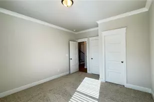 5401 Bancroft Ln, Gainesville, GA 30507 - Photo 27