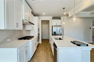 5401 Bancroft Ln, Gainesville, GA 30507 - Photo 15