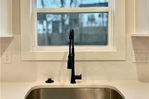 22 Lakewood Ct SE, Cartersville, GA 30120 - Photo 9