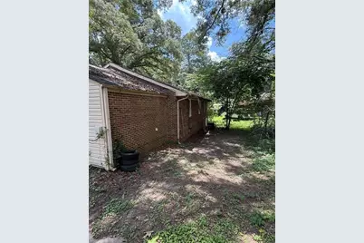 7205 Lakeview Drive, Covington, GA 30014 - Photo 3