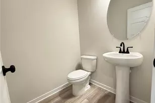 5520 Tullis Dr, Gainesville, GA 30507 - Photo 13