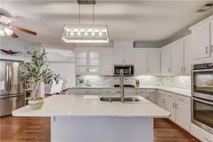 7208 Sunset Blvd, Loganville, GA 30052 - Photo 13