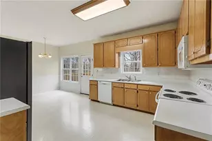 255 Hillbrook Chase, Newnan, GA 30263 - Photo 19