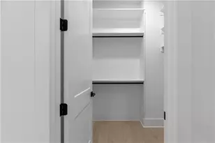 409 Thunder Rd, Buford, GA 30518 - Photo 83