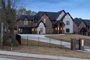 409 Thunder Rd, Buford, GA 30518 - Photo 87