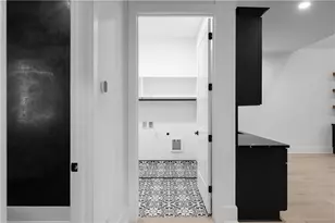 409 Thunder Rd, Buford, GA 30518 - Photo 39