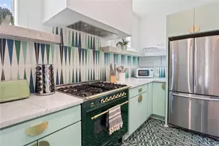 724 Charles Allen Dr NE, Atlanta, GA 30308 - Photo 13