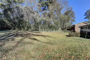 1249 Renee Dr, Lilburn, GA 30047 - Photo 45