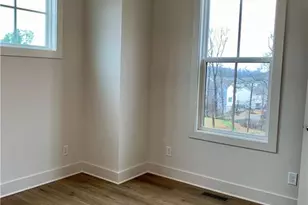 990 Viney Way NW, Atlanta, GA 30318 - Photo 9