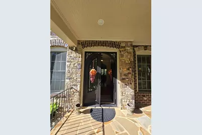 2270 Gracehaven Way, Lawrenceville, GA 30043 - Photo 5