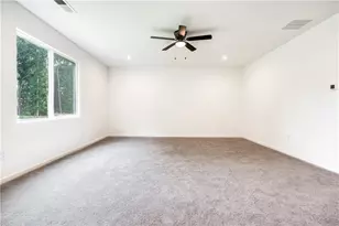 1377 Liberty Park Dr, Braselton, GA 30517 - Photo 11