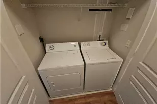 10 Perimeter Summit Blvd NE, Brookhaven, GA 30319 - Photo 21