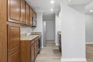 1538 Chantilly Dr NE, Atlanta, GA 30324 - Photo 7