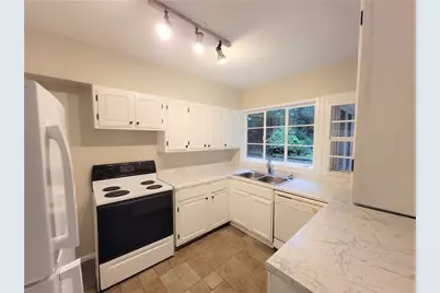 1321 Stillwood Drive NE Unit B, Atlanta, GA 30306 - Photo 5