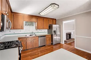 612 The General Ave, Woodstock, GA 30189 - Photo 11