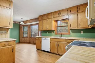 1675 Knight Cir, Loganville, GA 30052 - Photo 19