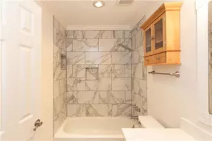 616 Summit N Dr NE, Atlanta, GA 30324 - Photo 17