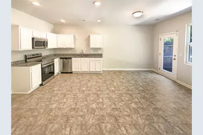 1958 Millstream Hollow, Conyers, GA 30012 - Photo 7