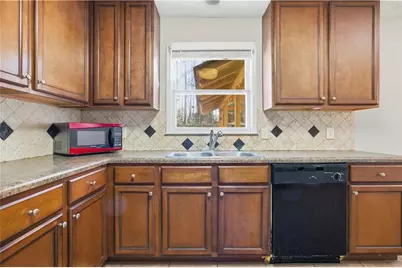 9400 Hidden Branch Drive, Jonesboro, GA 30236 - Photo 7