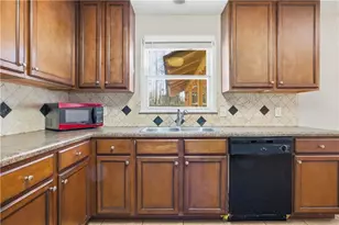 9400 Hidden Branch Dr, Jonesboro, GA 30236 - Photo 7