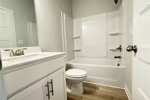 5272 Baymont Dr, Gainesville, GA 30507 - Photo 9