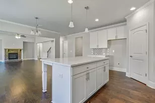 5010 Thalley Crk Dr, Cumming, GA 30040 - Photo 17