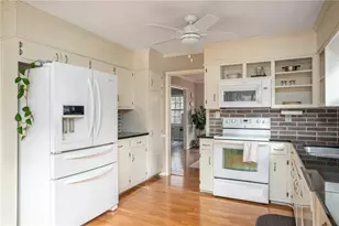 2372 Autumn Leaf Ct, Lawrenceville, GA 30044 - Photo 23