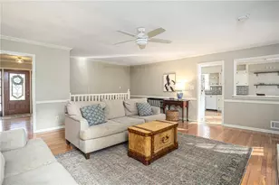 2372 Autumn Leaf Ct, Lawrenceville, GA 30044 - Photo 17