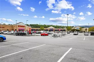 902 Tree Creek Blvd, Lawrenceville, GA 30043 - Photo 41