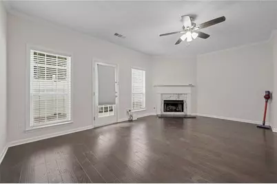 902 Tree Creek Boulevard, Lawrenceville, GA 30043 - Photo 11