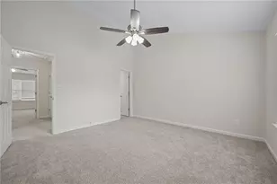 902 Tree Creek Blvd, Lawrenceville, GA 30043 - Photo 21