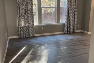 331 Oakview Way, Canton, GA 30114 - Photo 5