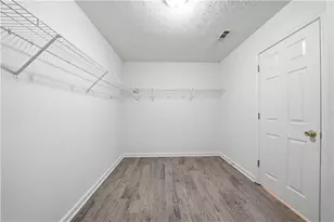 945 Campbell Gate Rd, Lawrenceville, GA 30045 - Photo 29