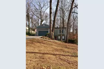 3074 Oak Drive, Marietta, GA 30066 - Photo 1