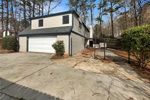 7040 Northgreen Dr, Atlanta, GA 30328 - Photo 39