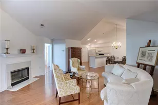 2917 Oakside Cir, Alpharetta, GA 30004 - Photo 3