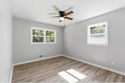 2343 Bonnybrook Way, Atlanta, GA 30344 - Photo 21