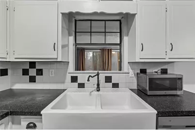 2220 Davis Oaks Court, Stone Mountain, GA 30087 - Photo 13