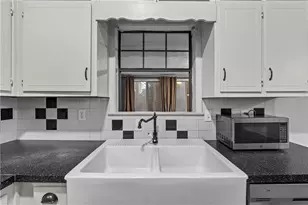 2220 Davis Oaks Ct, Stone Mountain, GA 30087 - Photo 13