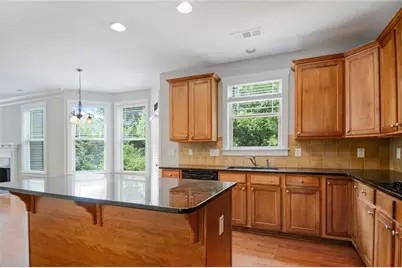 2056 Hatteras Way NW, Atlanta, GA 30318 - Photo 21