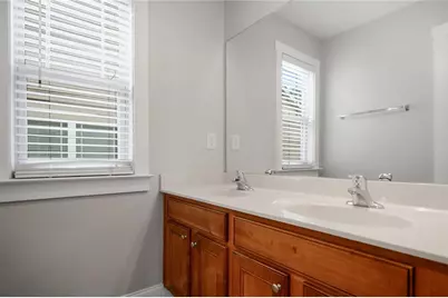 2056 Hatteras Way NW, Atlanta, GA 30318 - Photo 9