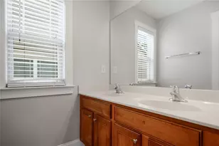 2056 Hatteras Way NW, Atlanta, GA 30318 - Photo 9