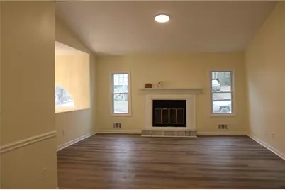 135 Omega Drive, Lawrenceville, GA 30044 - Photo 11