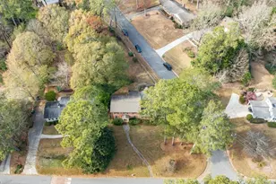 6570 Wright Rd, Atlanta, GA 30328 - Photo 33