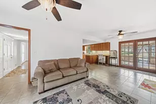 6570 Wright Rd, Atlanta, GA 30328 - Photo 5