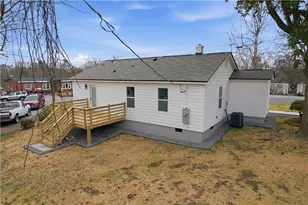 177 Woods Dr NE, Marietta, GA 30060 - Photo 35