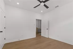 5695 Broad River Vw, Peachtree Corners, GA 30092 - Photo 17